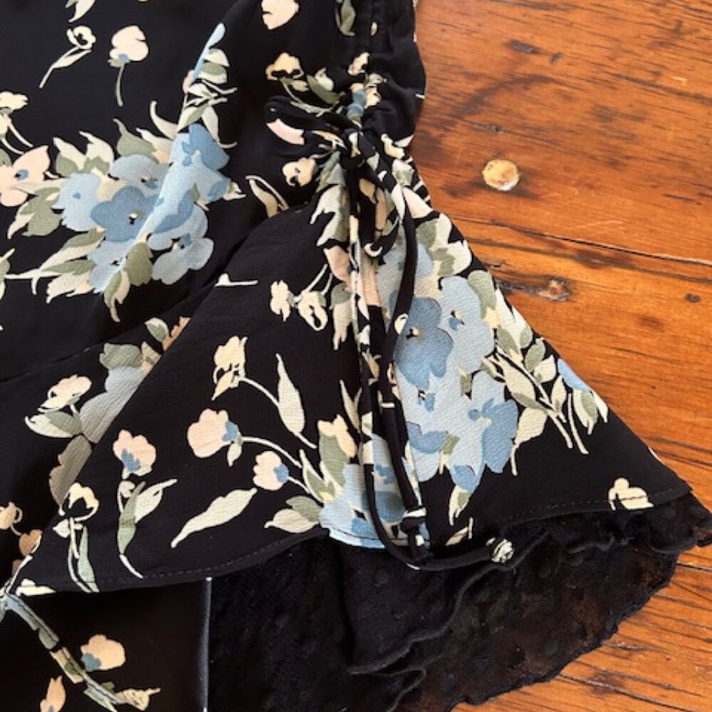 Vintage Betsey Johnson Floral Swiss dot skirt - Picture 14 of 16